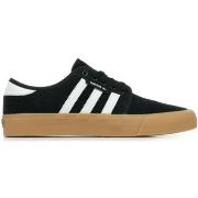 Sneakers adidas Seeley Xt