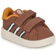 Lage Sneakers adidas GRAND COURT Chip CF I