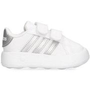 Sneakers adidas 74855