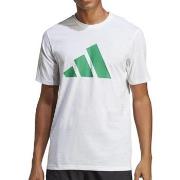 T-shirt adidas -