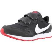 Sneakers Nike MD VALIANT