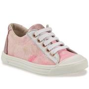 Lage Sneakers GBB MATIA