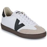 Lage Sneakers Victoria BERLIN