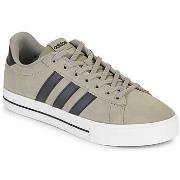 Lage Sneakers adidas DAILY 4.0