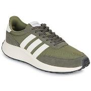 Lage Sneakers adidas RUN 70s