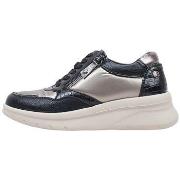 Lage Sneakers Xti 143201