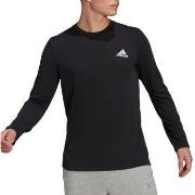 T-shirt adidas -