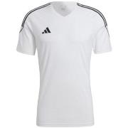 T-shirt adidas Tshirt