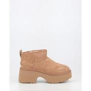 Enkellaarzen UGG CLASSIC ULTRA MINI NEW HEIGHTS