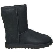 Enkellaarzen UGG CLASSIC SHORT II