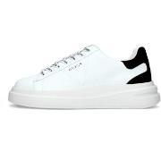 Lage Sneakers Guess FMPVIBSUE12