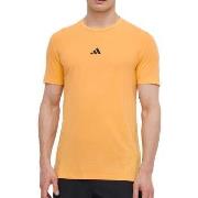 T-shirt adidas -