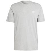 T-shirt adidas -