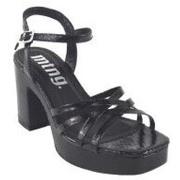 Sportschoenen MTNG Ceremonia señora MUSTANG 59609 negro