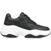 Sneakers Guess Happy