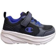 Sneakers Champion hero