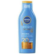 Zonverzorging Nivea Zonnebrandcrème Bescherm Bruin SPF 20 - 200ml