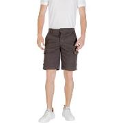 Korte Broek Lyle &amp; Scott Wembley Cargo Short SH1816ITA