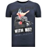 T-shirt Korte Mouw Local Fanatic Print Shooting Duck Gun