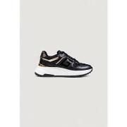 Lage Sneakers Guess FONZI FLTFON FAB12
