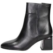 Enkellaarzen Tamaris 1-25341-45