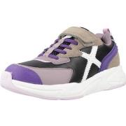 Lage Sneakers Munich TRACK VCO 111