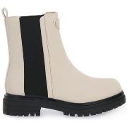 Enkellaarzen Laura Biagiotti 8262SMOKE