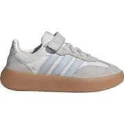 Lage Sneakers adidas Barreda Decode