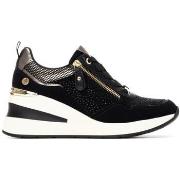 Lage Sneakers Xti -