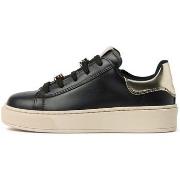 Lage Sneakers NeroGiardini Perseo T.Brill Platino 6074 Tr Delia Kiabi ...