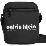 Schoudertas Calvin Klein Jeans CKJ GRAPHIC CK REPORTER LV04G3180G