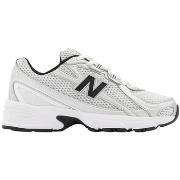 Lage Sneakers New Balance 740 Silver Black GS