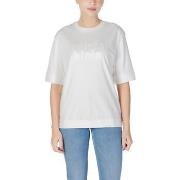 T-shirt Korte Mouw Calvin Klein Jeans A- OVERSIZED BOYFRIE LV047C208G