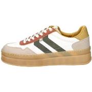 Lage Sneakers Xti 144630