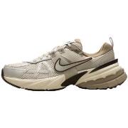 Lage Sneakers Nike V2K Run Light Orewood Brown