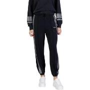 Trainingsbroek Guess BERTHE CUFFED JOGGER V6RB01 KCAY2