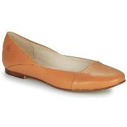 Ballerina's Casual Attitude TOBALO