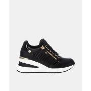 Lage Sneakers Xti 143071