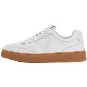 Lage Sneakers Guess FMPWIMLEA12