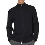 Vest Only &amp; Sons -