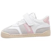 Lage Sneakers MTNG 49060