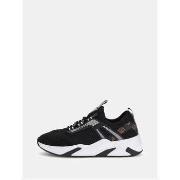 Fitness Schoenen Guess FLPGEN FAL12 GENGA-BLACK