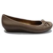 Ballerina's Clarks Cloud Puff