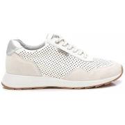 Sneakers Carmela 16215101