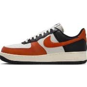 Lage Sneakers Nike Air Force 1 '07 LV8