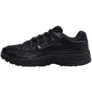 Lage Sneakers Nike P6000