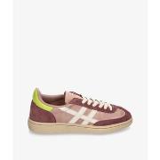 Lage Sneakers Corina M6045