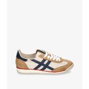 Lage Sneakers Corina M6050