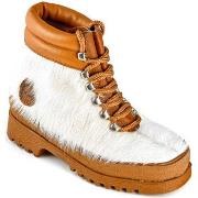 Boots Isba MONTANA Cow White/Mouton