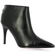 Boots Elizabeth Stuart Low boots cuir